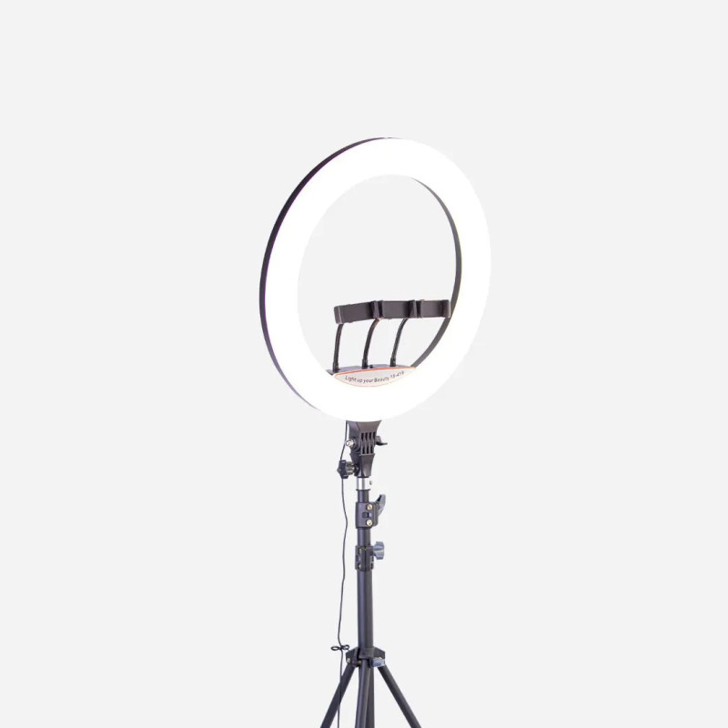 Green Lion GLR•18 LED Ring Light – Professional Lighting for Photos & Video